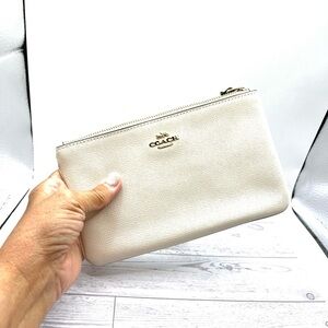 Coach Cream Leather Wristlet with Gold Accents New Without Tags